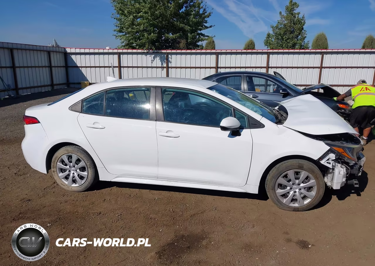 2021 Toyota Corolla Le VIN:5YFEPMAE1MP211609 - 13