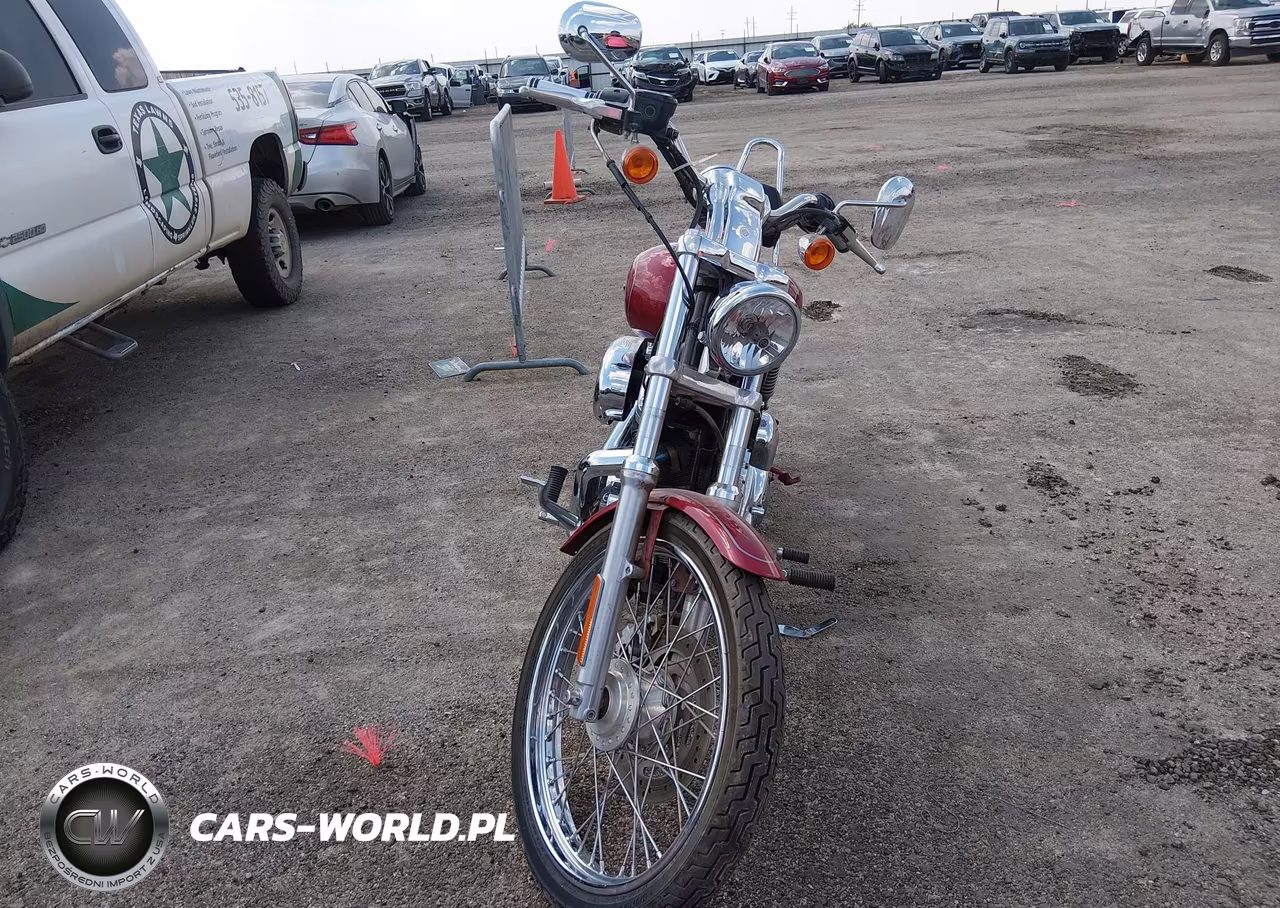 2007 Harley-Davidson Xl1200 C VIN:1HD1CT3147K443993 - 5