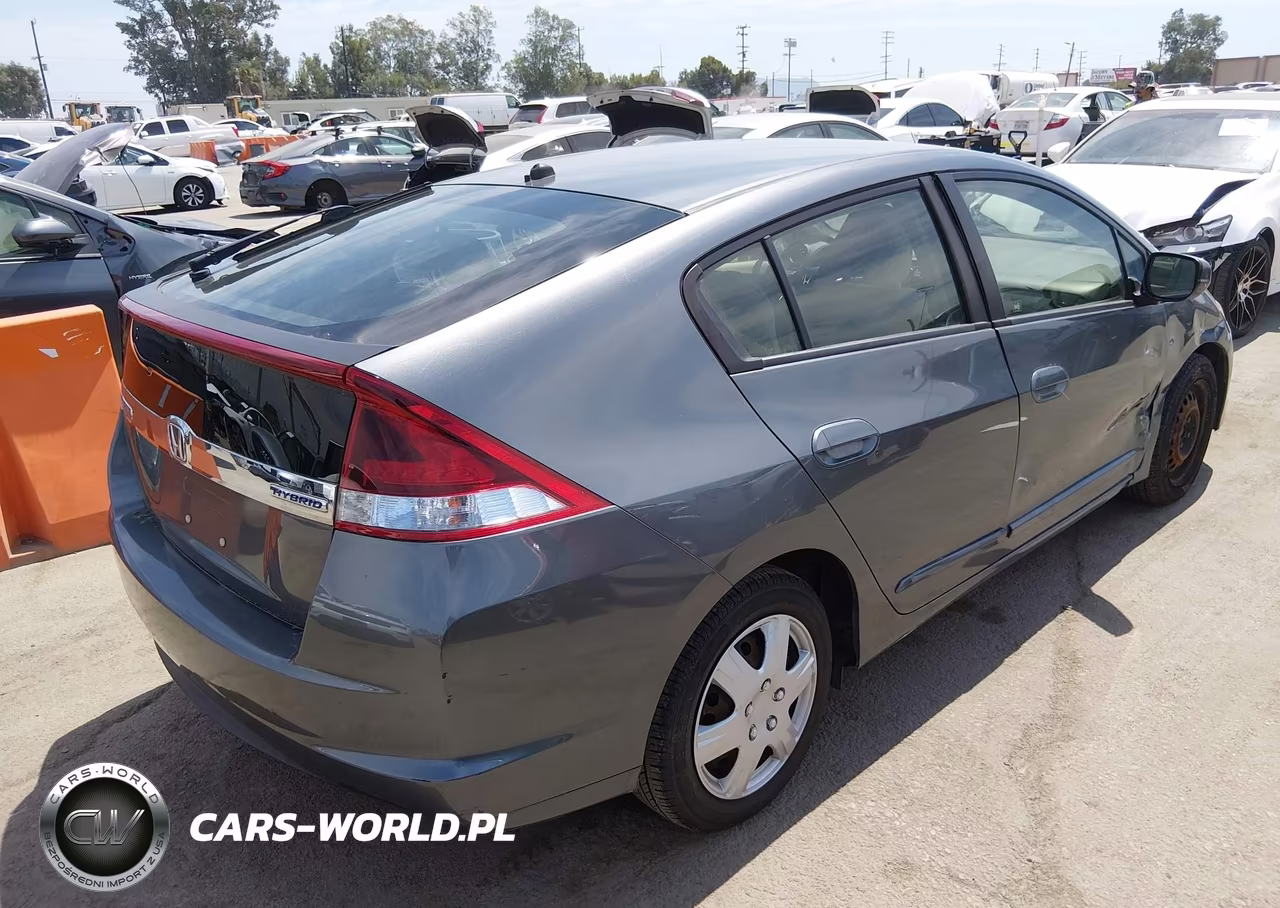 2013 Honda Insight VIN:JHMZE2H39DS001501 - 4