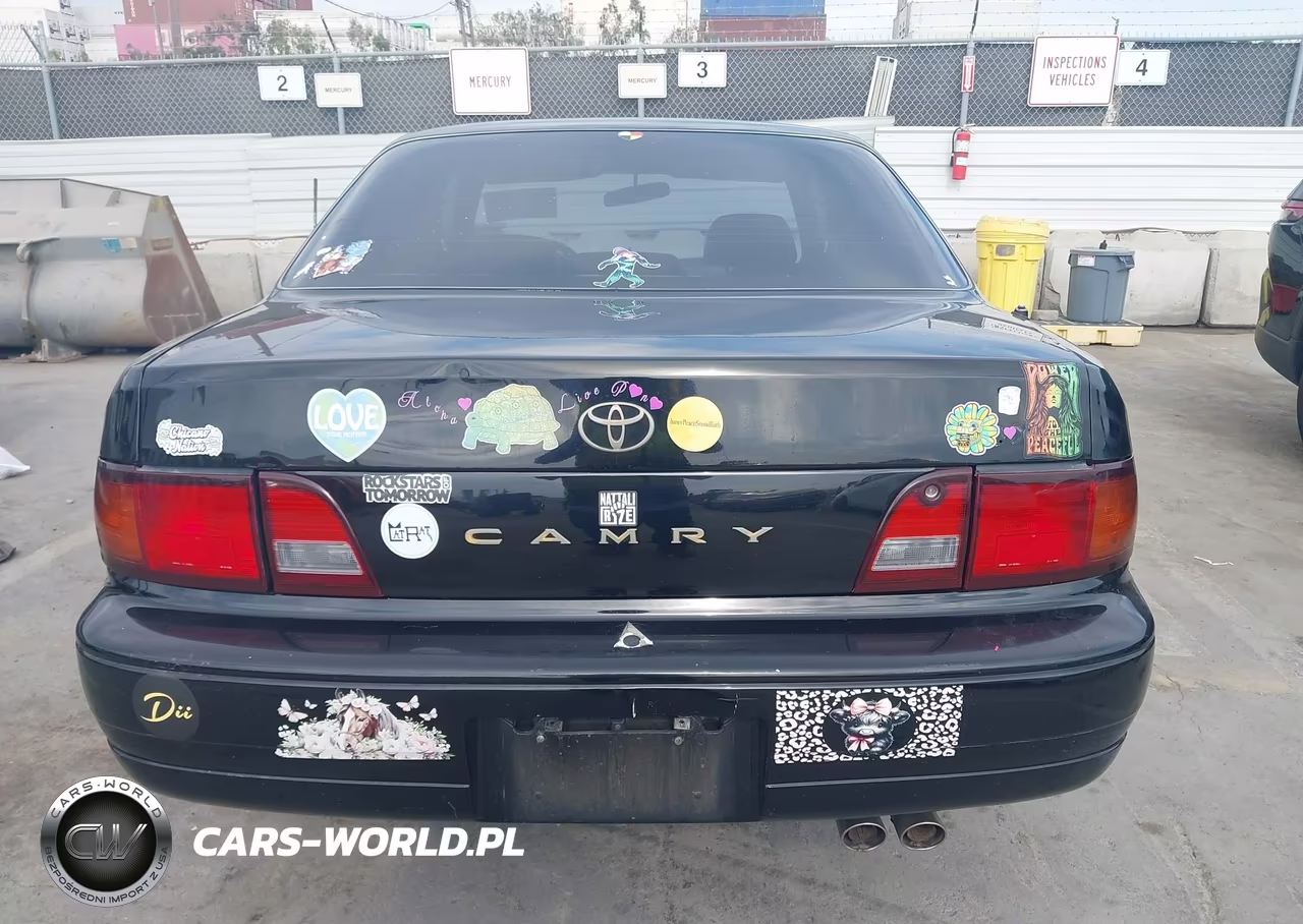 1995 Toyota Camry Xle VIN:JT2GK13E3S0113037 - 16