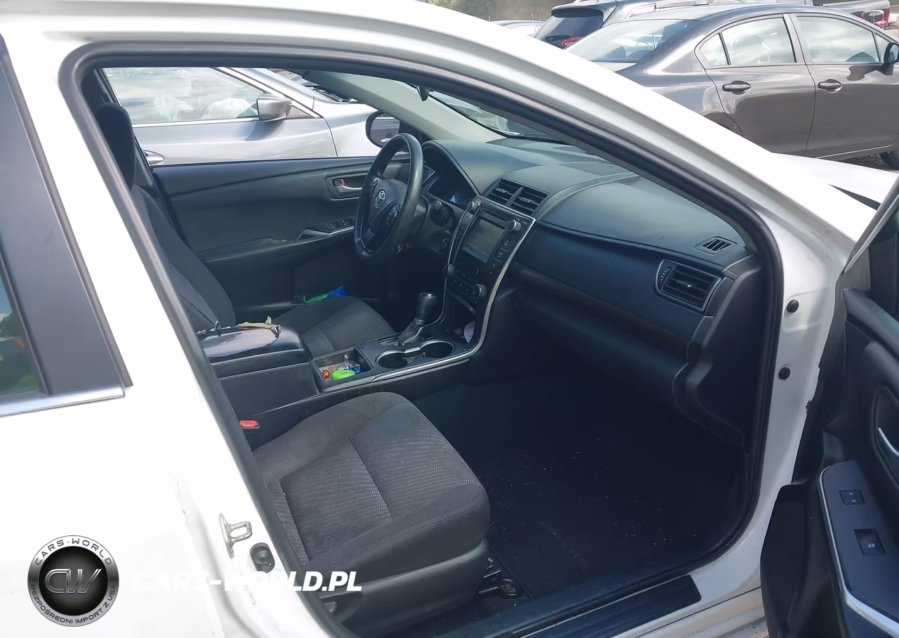 2015 Toyota Camry Le VIN:4T1BF1FKXFU107477 - 5