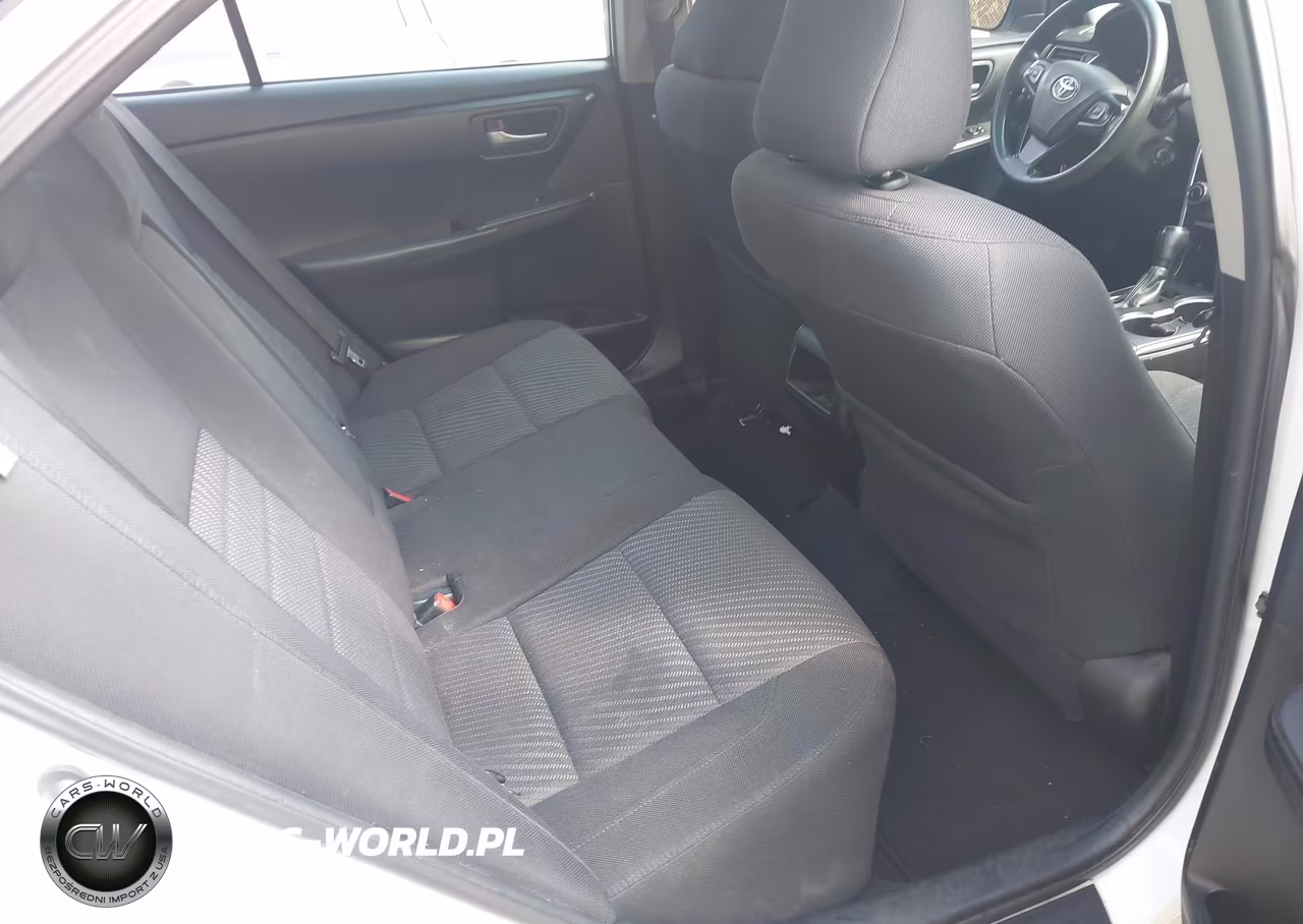 2015 Toyota Camry Le VIN:4T1BF1FKXFU107477 - 8