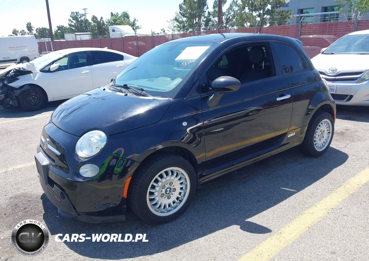 2016 Fiat 500E Battery Electric VIN:3C3CFFGE2GT210987 - 2