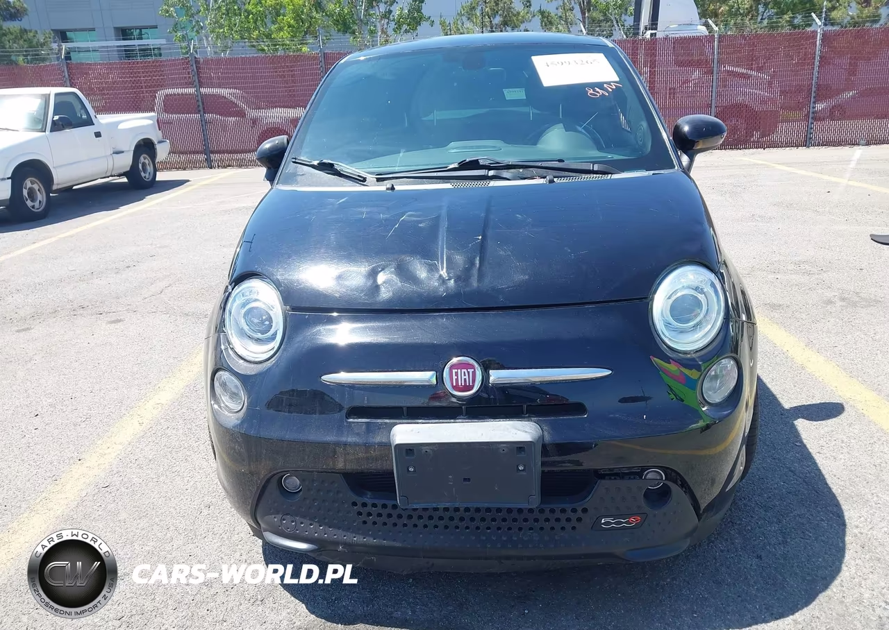 2016 Fiat 500E Battery Electric VIN:3C3CFFGE2GT210987 - 6