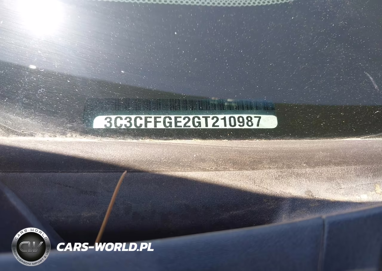2016 Fiat 500E Battery Electric VIN:3C3CFFGE2GT210987 - 9
