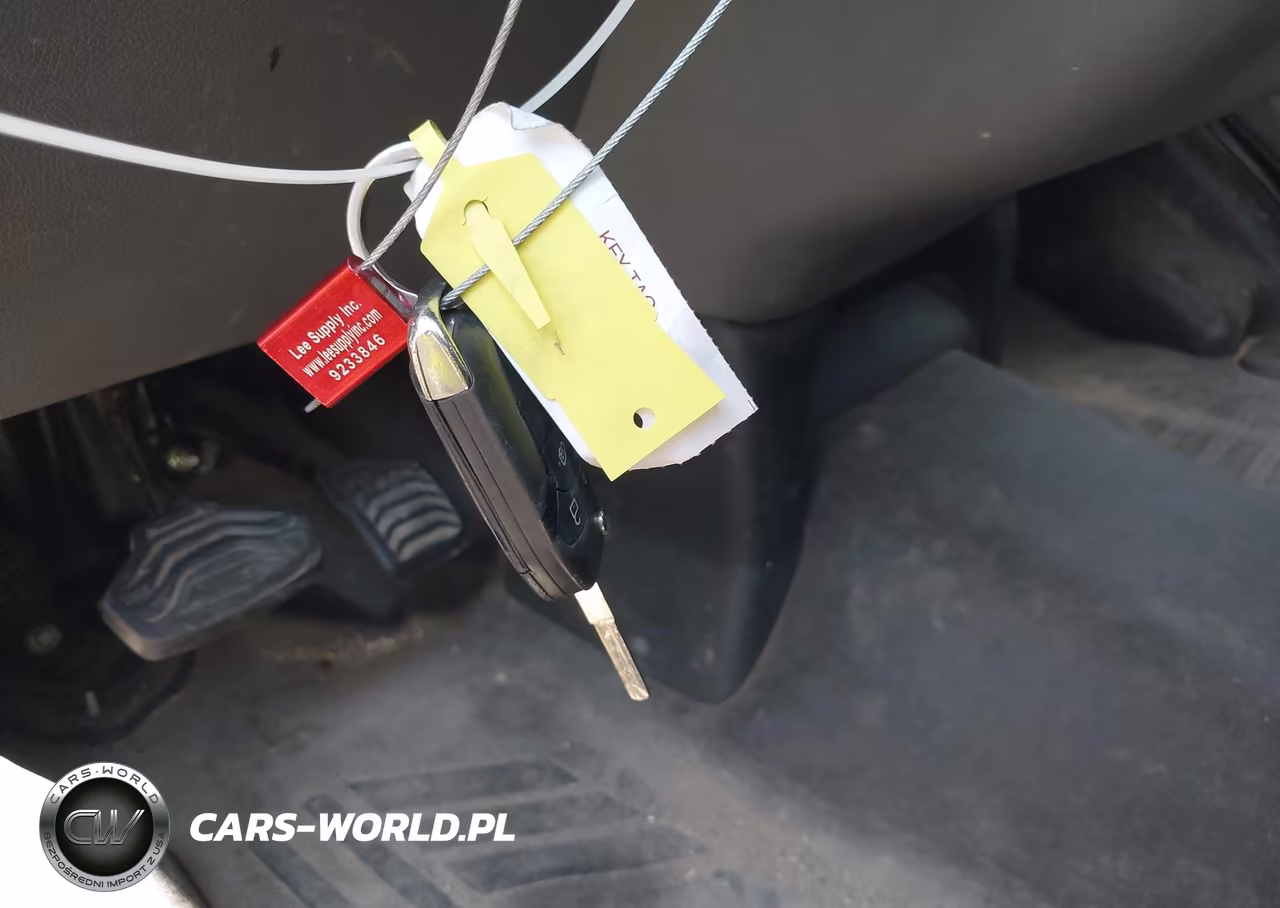 2020 Ford Transit-150 VIN:1FTYE1Y81LKA15619 - 11
