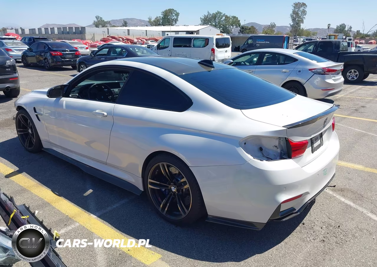 2017 BMW M4 VIN:WBS3R9C51HK709852 - 3