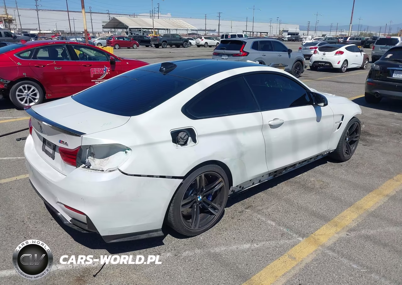 2017 BMW M4 VIN:WBS3R9C51HK709852 - 4