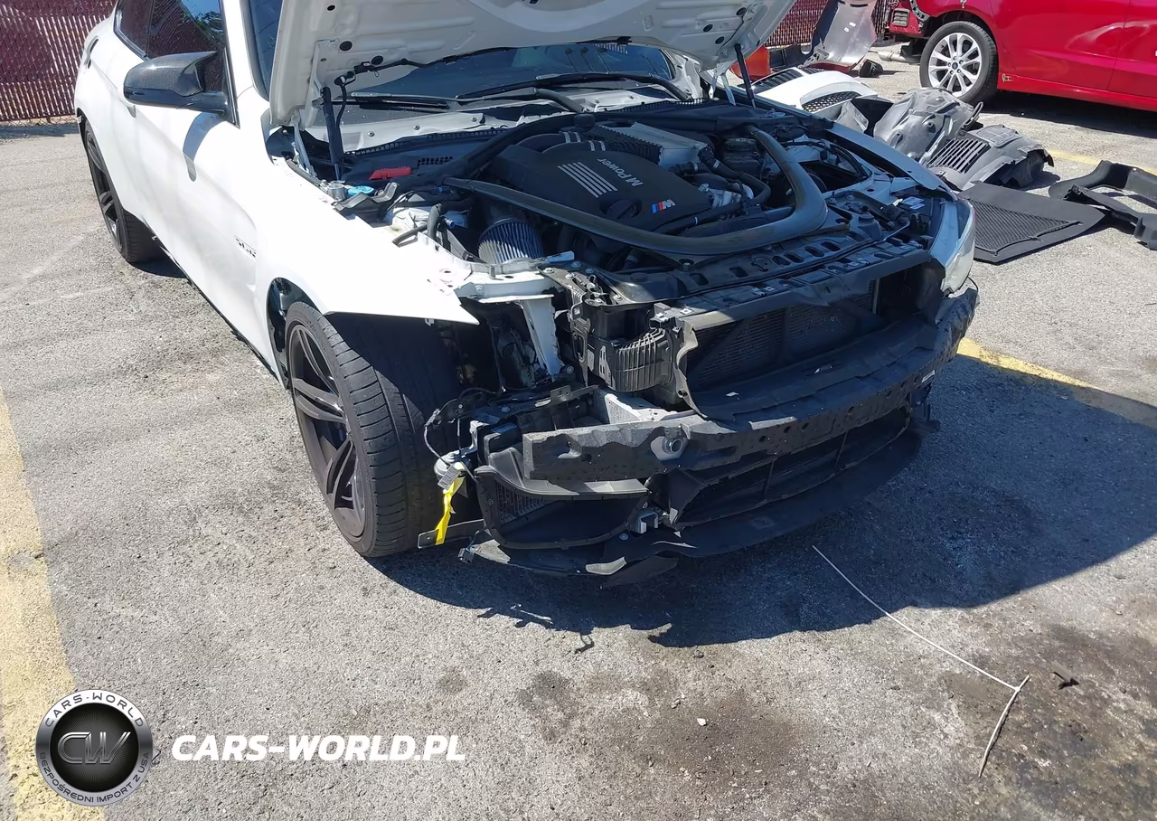 2017 BMW M4 VIN:WBS3R9C51HK709852 - 6