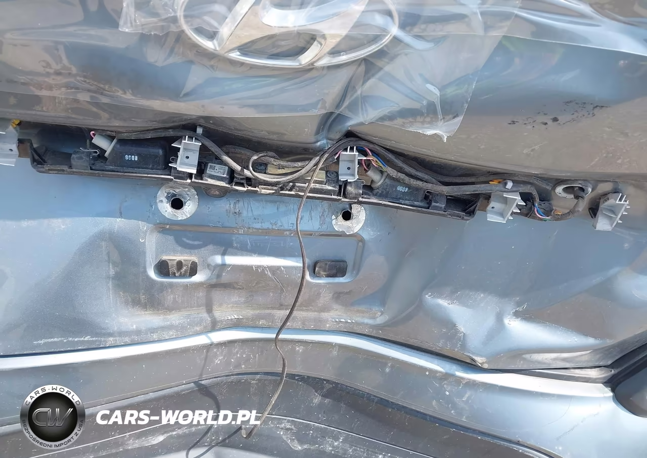 2020 Hyundai Kona Sel Plus VIN:KM8K62AA7LU428439 - 6