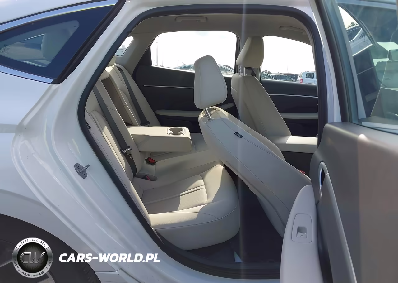 2025 Hyundai Sonata Sel VIN:KMHL64JA9SA478694 - 8