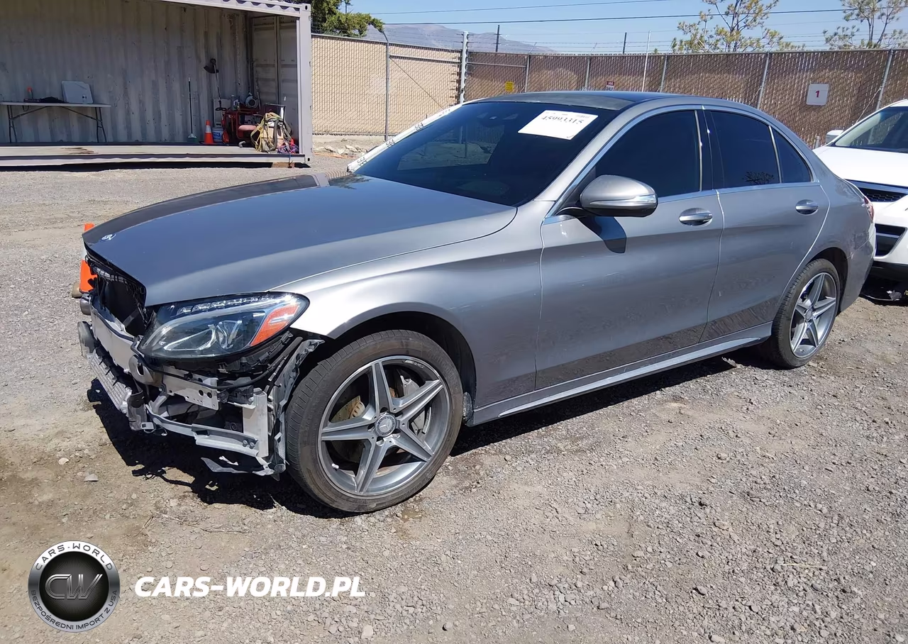 2015 Mercedes-Benz C 300 Sport 4Matic VIN:55SWF4KB1FU029644 - 2