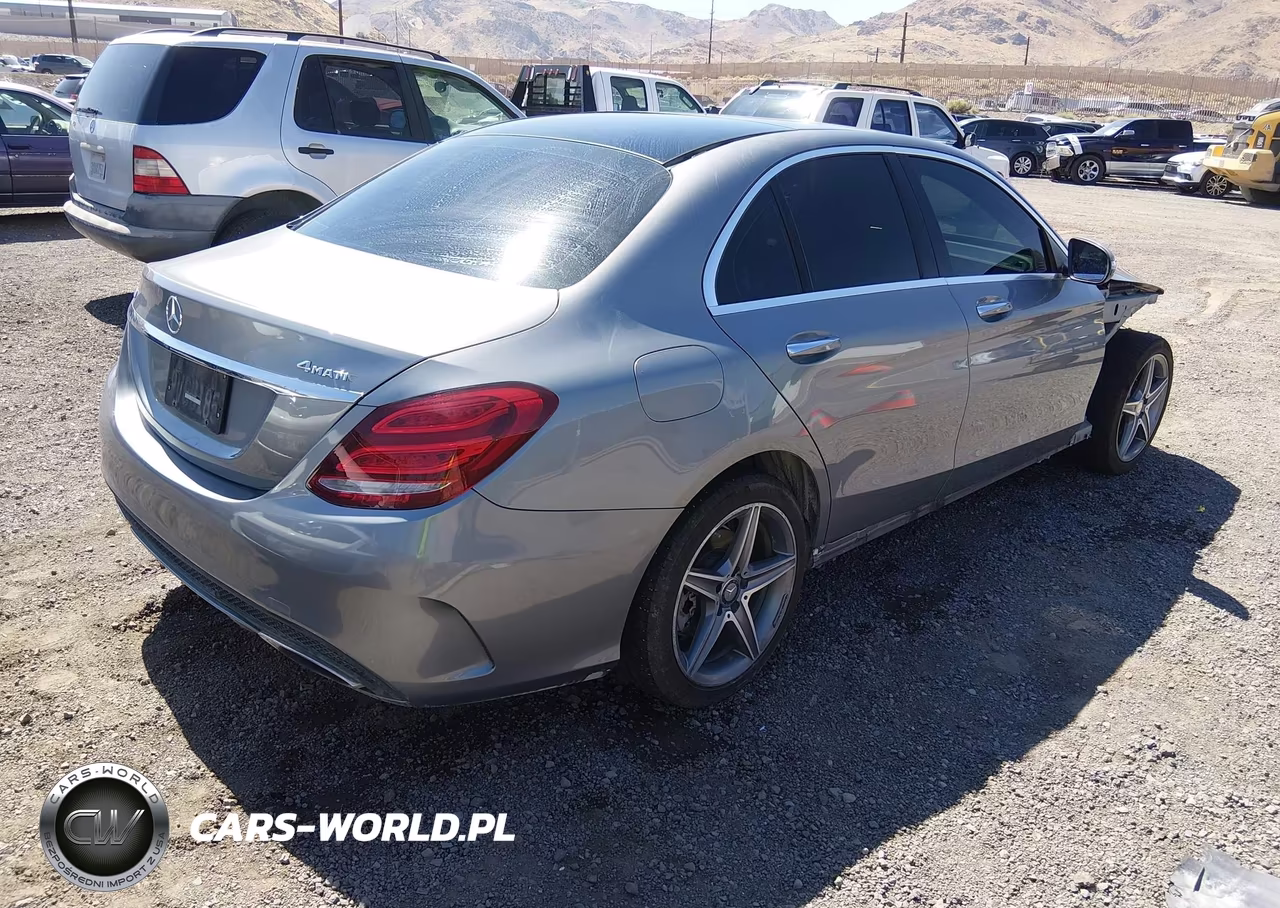 2015 Mercedes-Benz C 300 Sport 4Matic VIN:55SWF4KB1FU029644 - 4