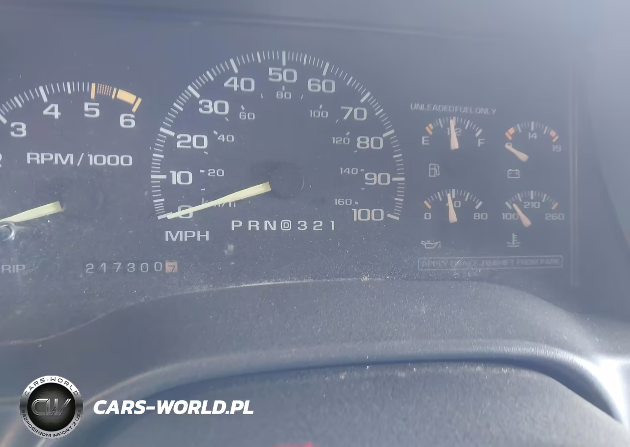 1996 GMC Suburban K1500 VIN:1GKFK16R1TJ756830 - 7