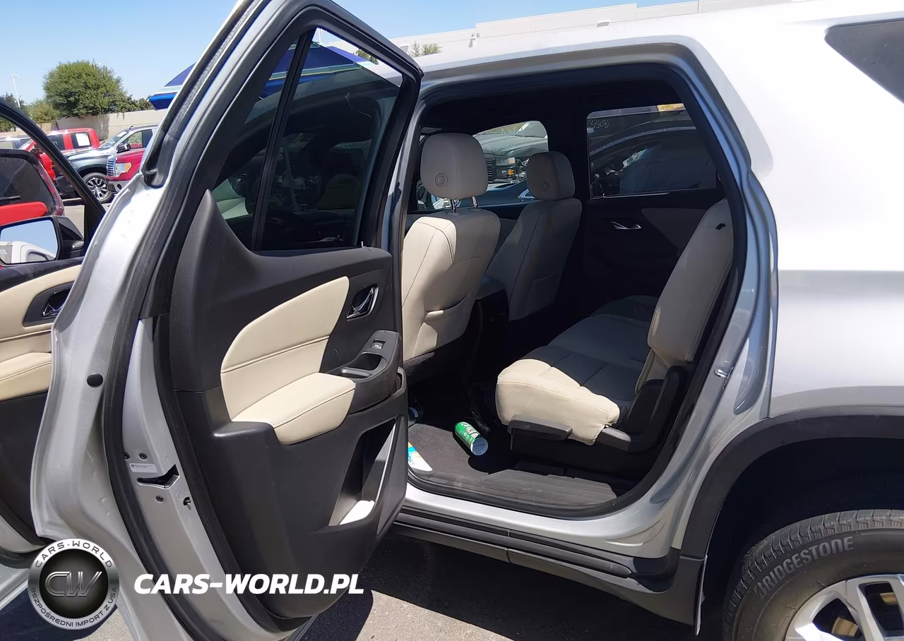2022 Chevrolet Traverse Fwd Ls VIN:1GNERFKW3NJ120755 - 8