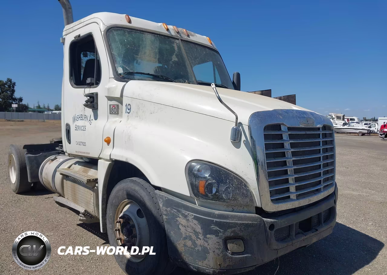 2014 Freightliner Cascadia 125 VIN:3AKBGDDV0ESFX4976 - 11
