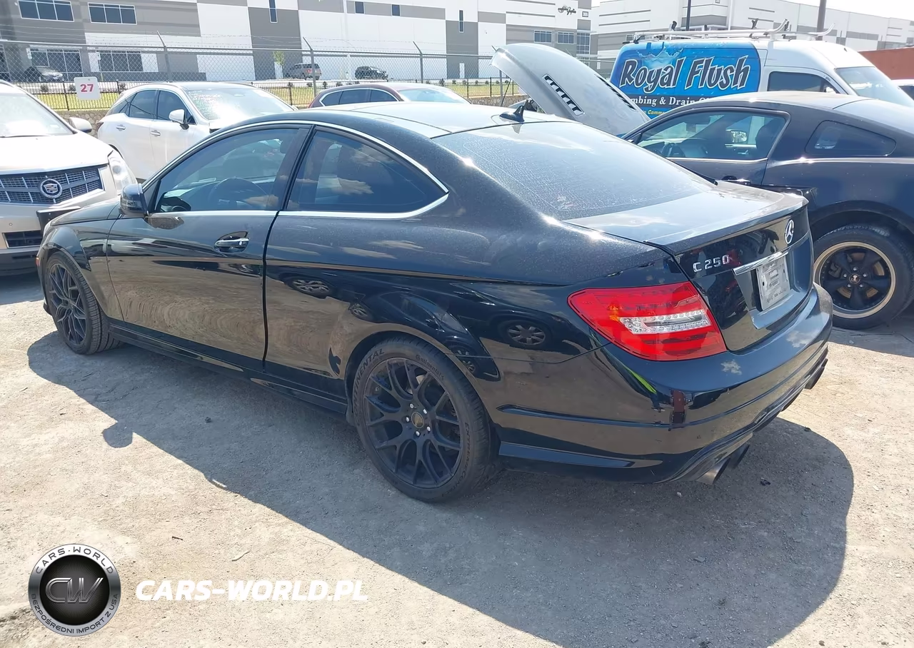 2014 Mercedes-Benz C 250 VIN:WDDGJ4HB3EG293695 - 3