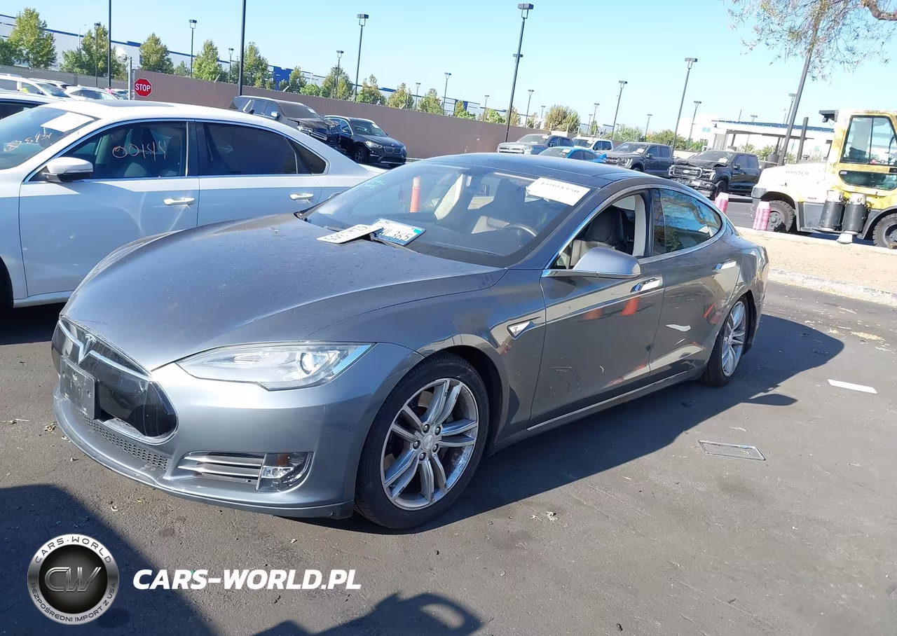 2013 Tesla Model S VIN:5YJSA1CN5DFP10036 - 2