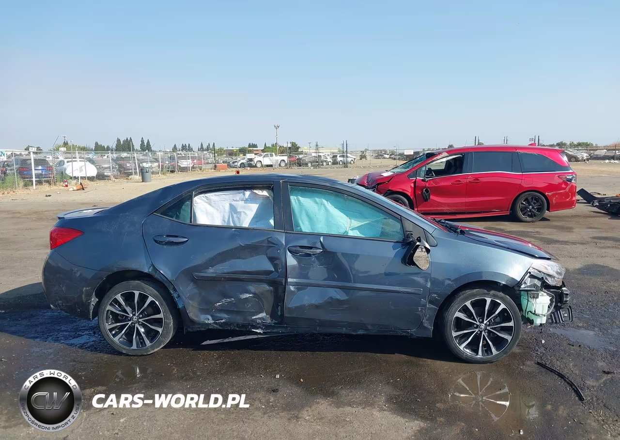 2017 Toyota Corolla Se VIN:2T1BURHE9HC897631 - 13