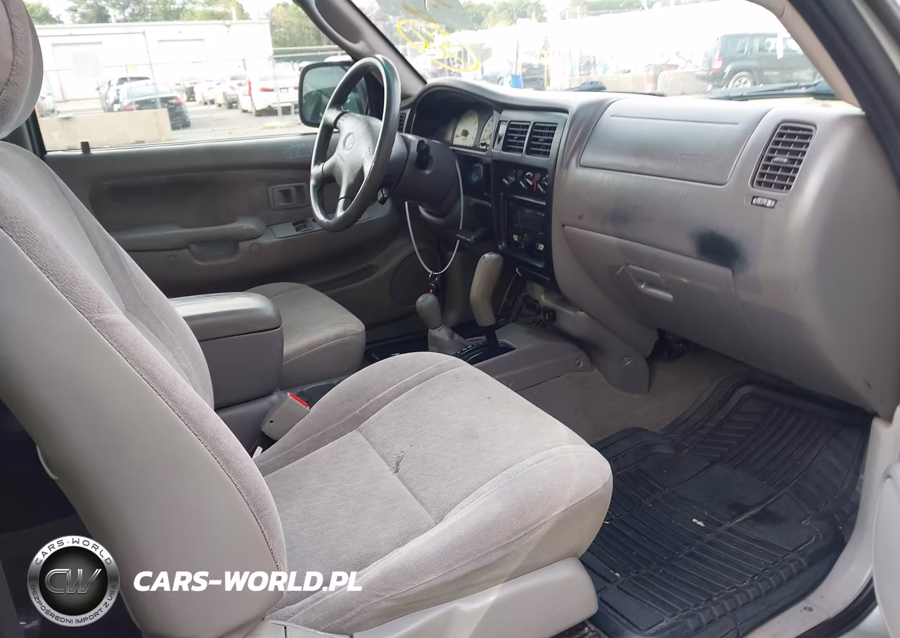 2004 Toyota Tacoma Base V6 VIN:5TEWN72N64Z317736 - 5