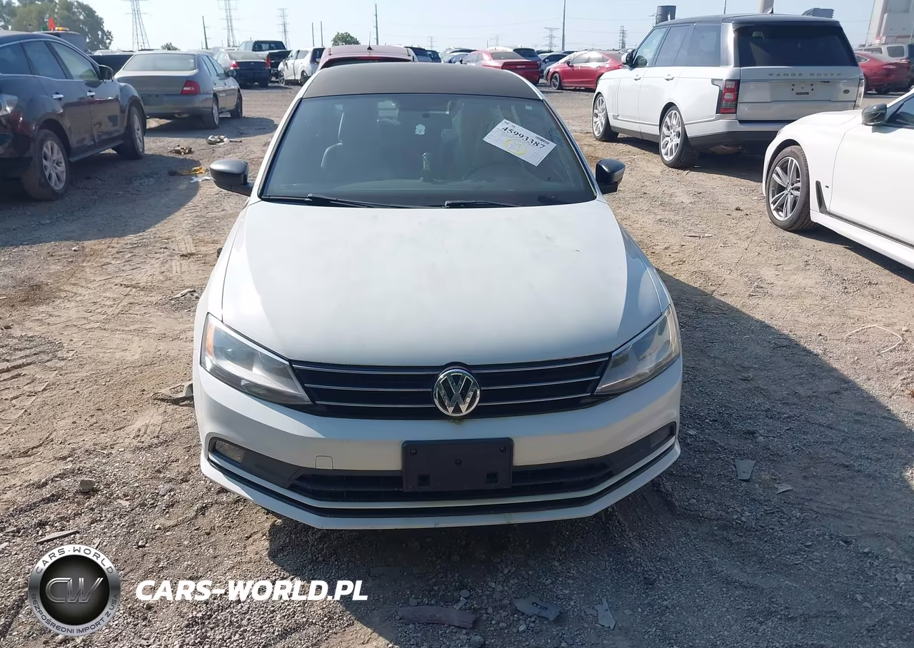 2016 Volkswagen Jetta 1.8T Sport VIN:3VWD17AJ6GM228555 - 6