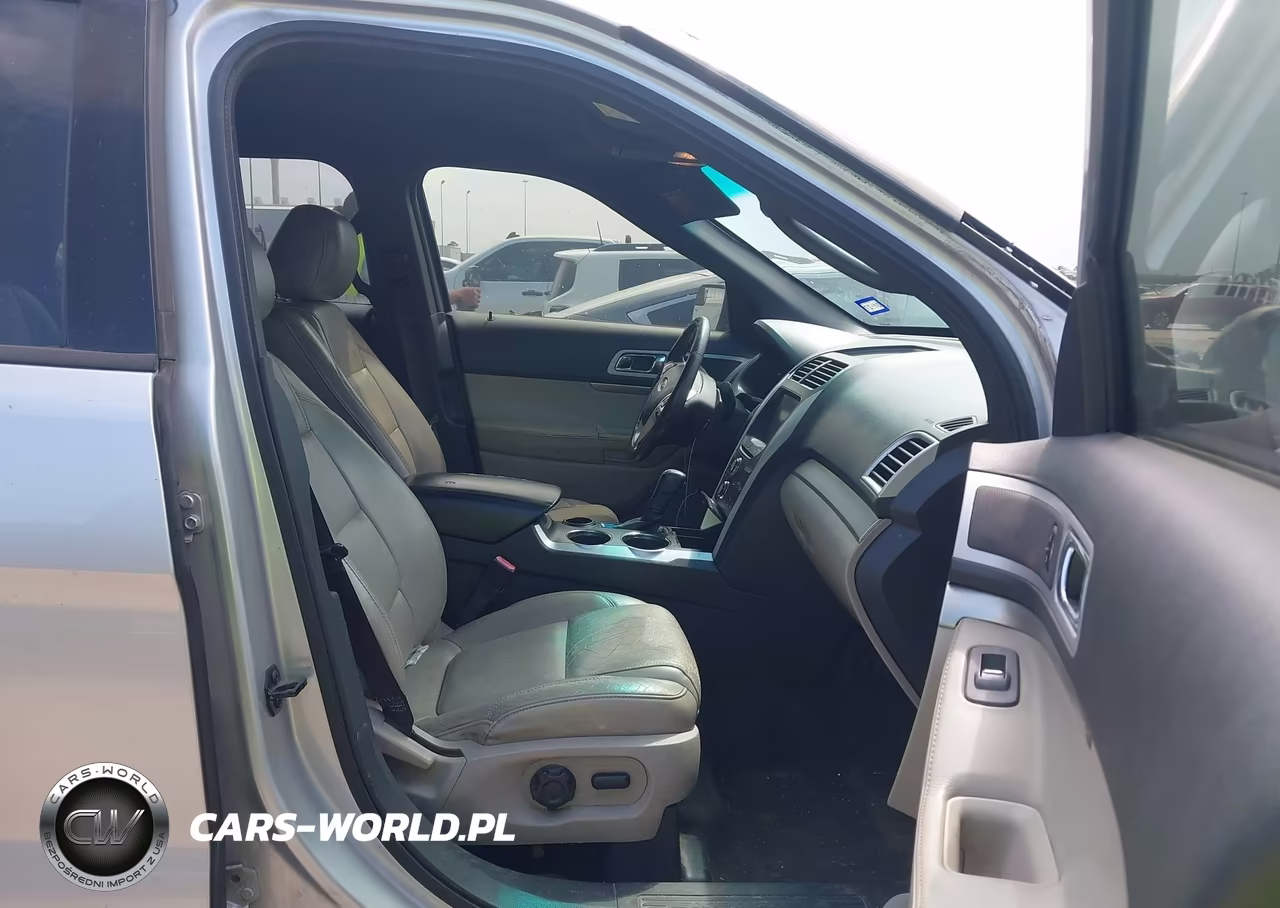 2012 Ford Explorer Xlt VIN:1FMHK7D9XCGB04422 - 5