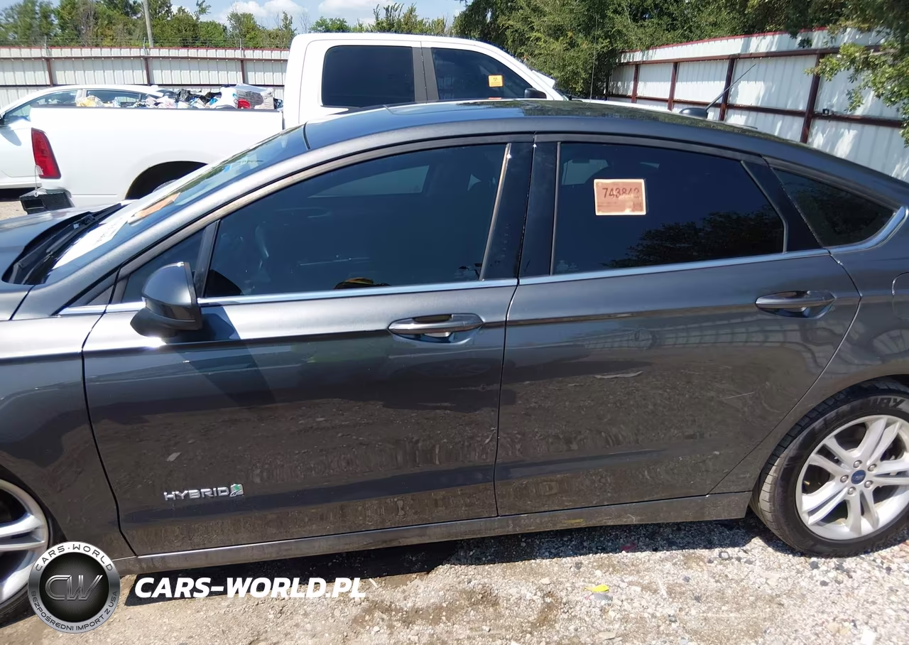 2018 Ford Fusion Hybrid Se VIN:3FA6P0LU6JR197302 - 14