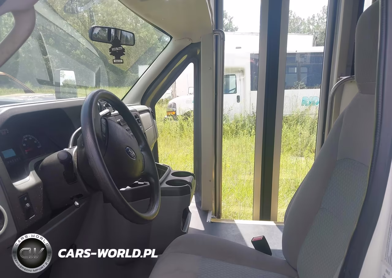 2016 Ford E-350 Cutaway VIN:1FDEE3FLXGDC10680 - 7