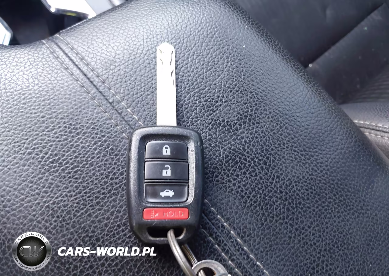 2016 Honda Accord Sport VIN:1HGCR2F5XGA121559 - 11