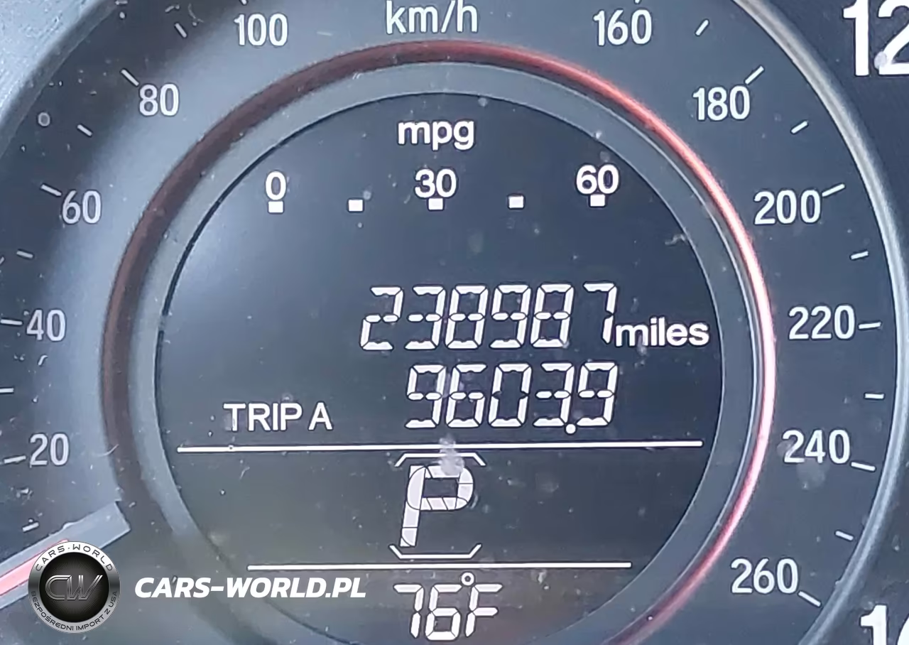 2016 Honda Accord Sport VIN:1HGCR2F5XGA121559 - 7