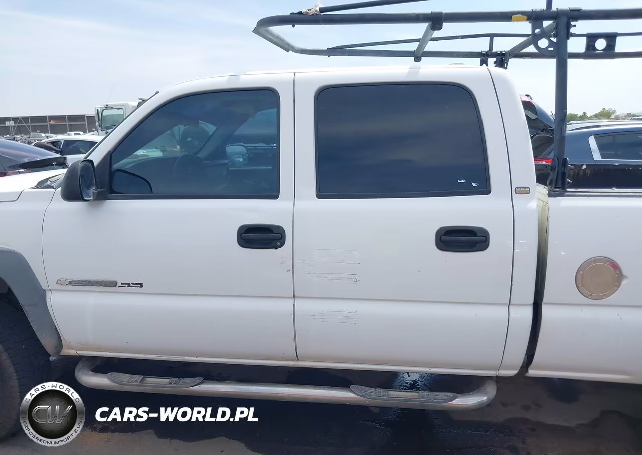 2004 Chevrolet Silverado 2500Hd Work Truck VIN:1GCHC23U74F206133 - 14