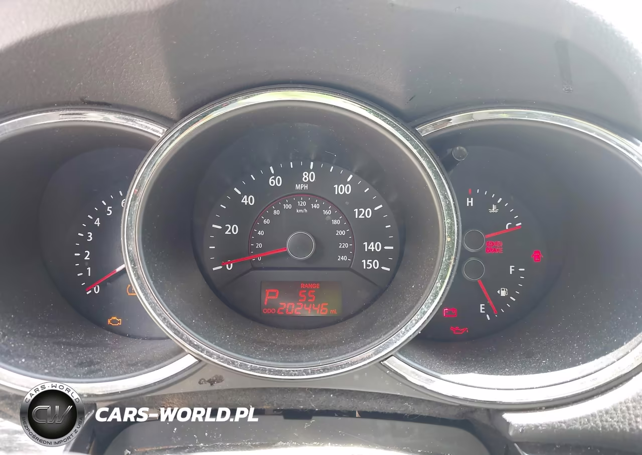 2011 Kia Sorento Lx VIN:5XYKTCA15BG139286 - 7