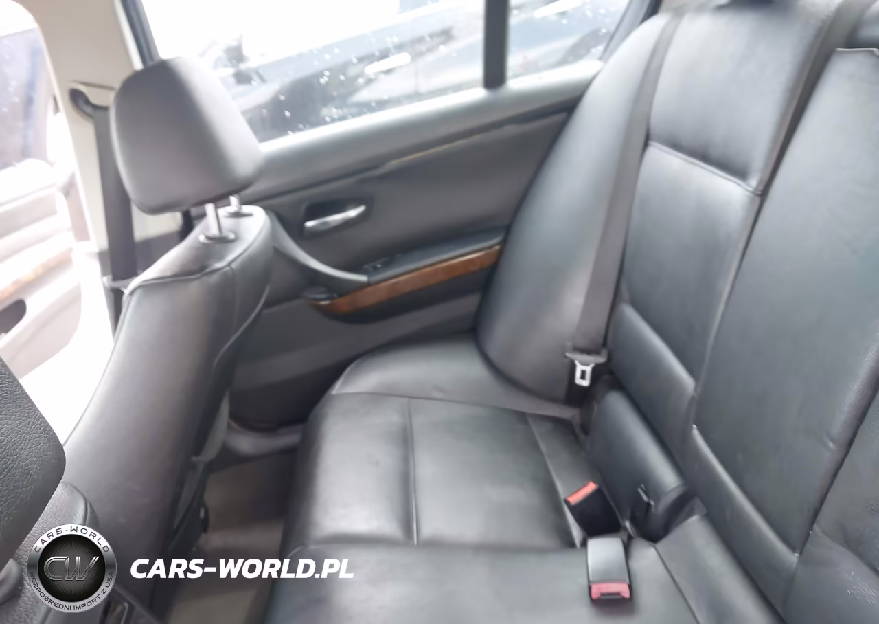 2007 BMW 335I VIN:WBAVB735X7KY60046 - 8