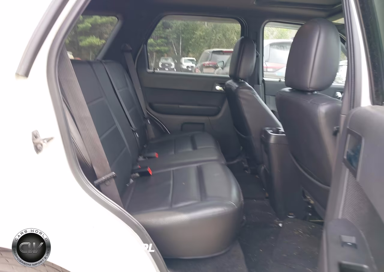 2011 Ford Escape Limited VIN:1FMCU9E77BKA02777 - 8