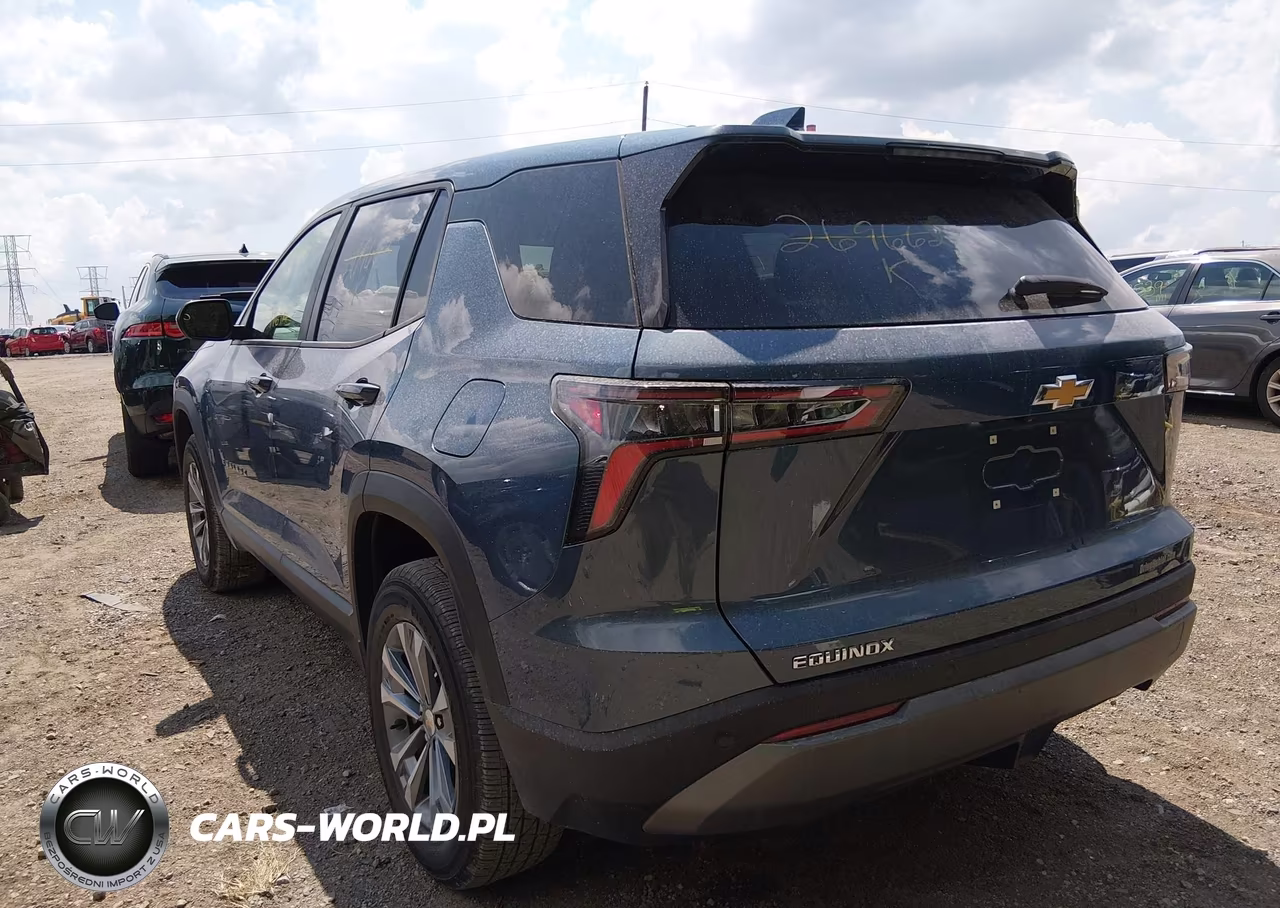2026 Chevrolet Equinox Fwd Lt VIN:3GNAXHEG3TL269662 - 3