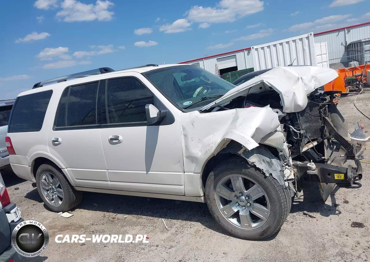 2010 Ford Expedition Limited VIN:1FMJU2A58AEB49688 - 12