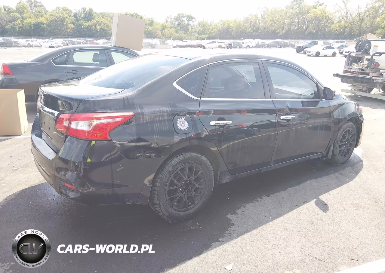 2016 Nissan Sentra S VIN:3N1AB7AP8GL681639 - 4