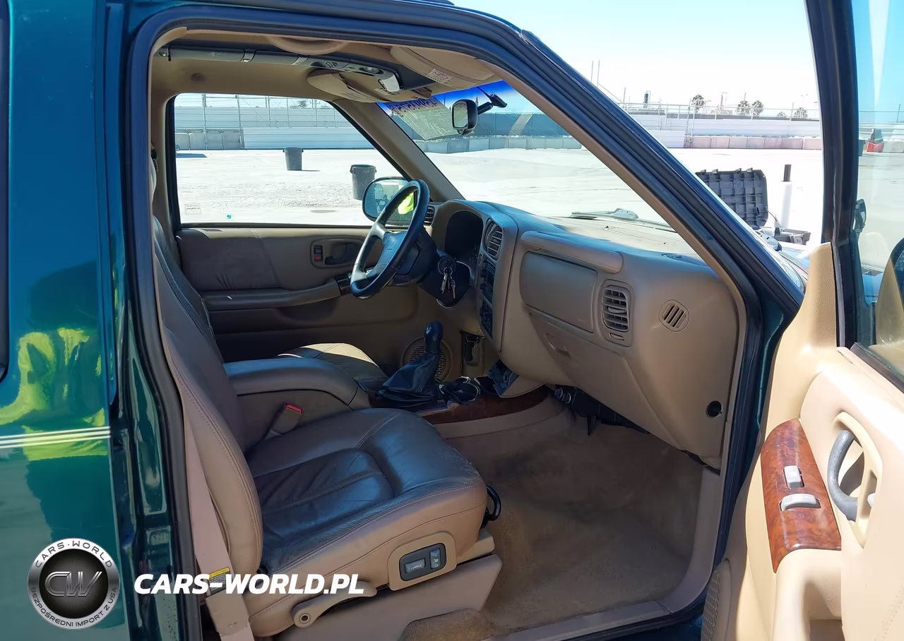 1998 Oldsmobile Bravada VIN:1GHDT13W8W2711502 - 5