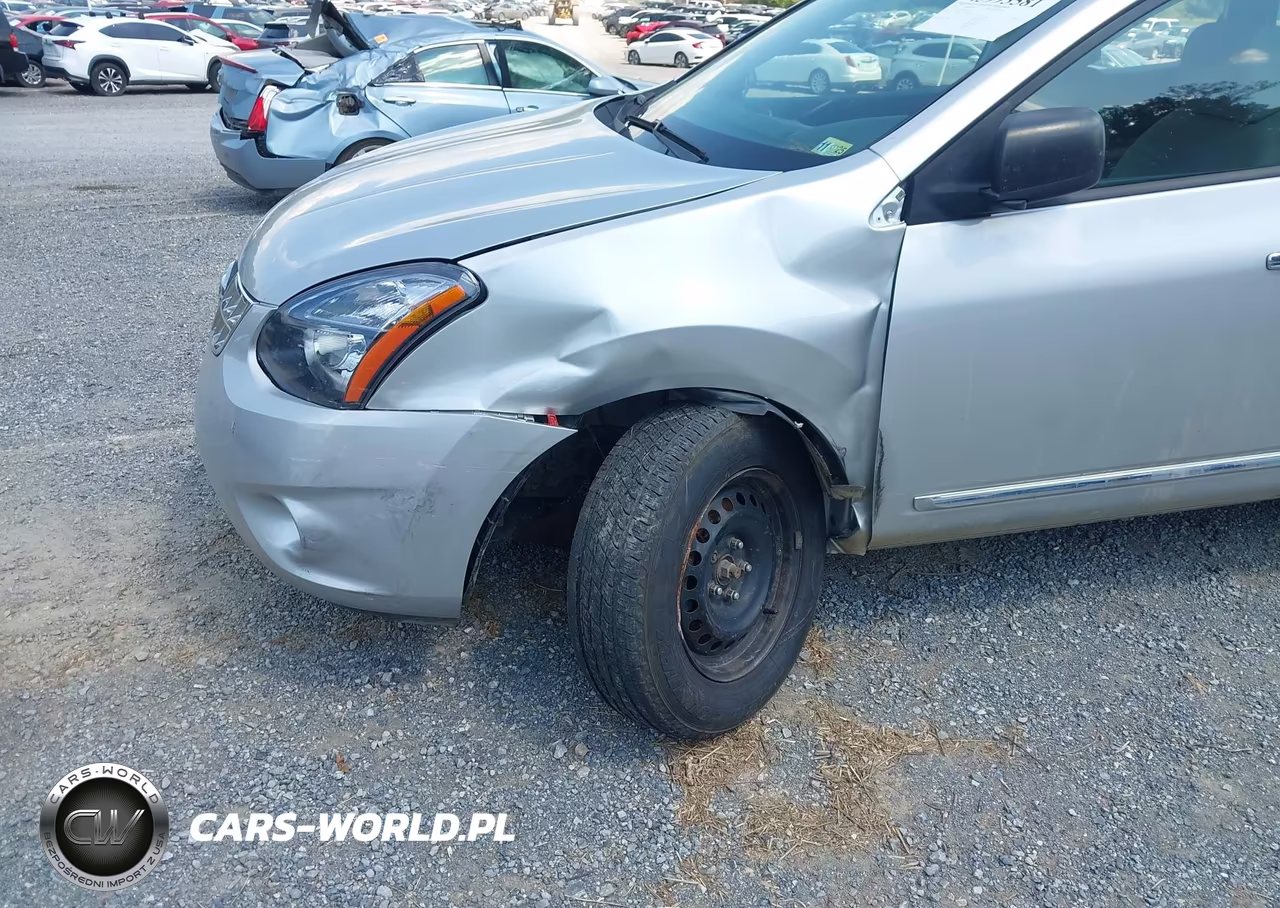 2015 Nissan Rogue Select S VIN:JN8AS5MVOFW262337 - 6