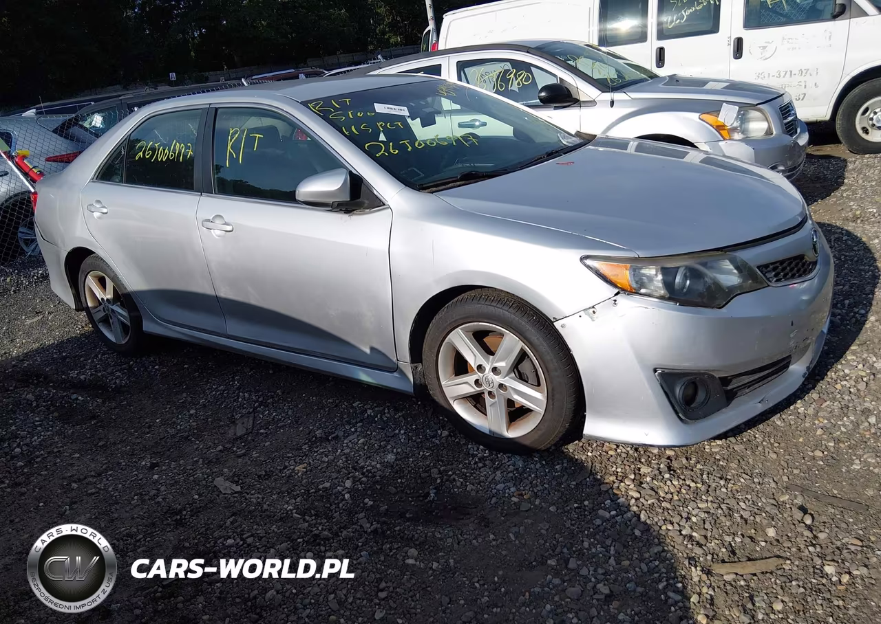 2014 Toyota Camry Se VIN:4T1BF1FK4EU446184 - 1