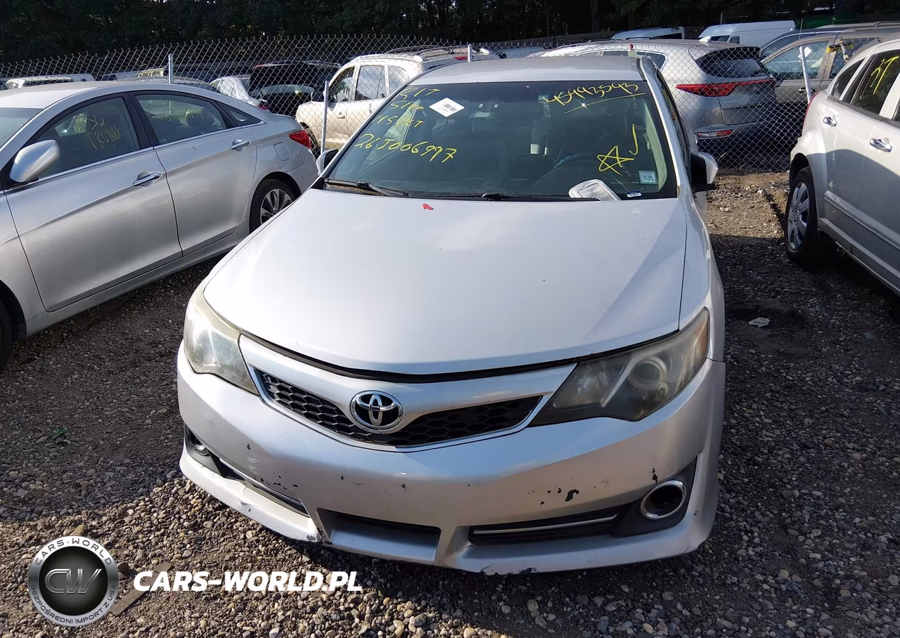 2014 Toyota Camry Se VIN:4T1BF1FK4EU446184 - 11