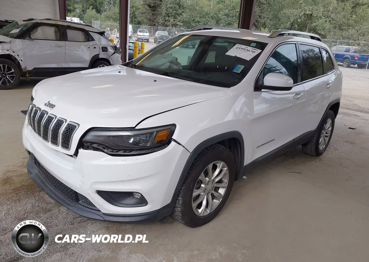 2019 Jeep Cherokee Latitude Fwd VIN:1C4PJLCBXKD153068 - 2