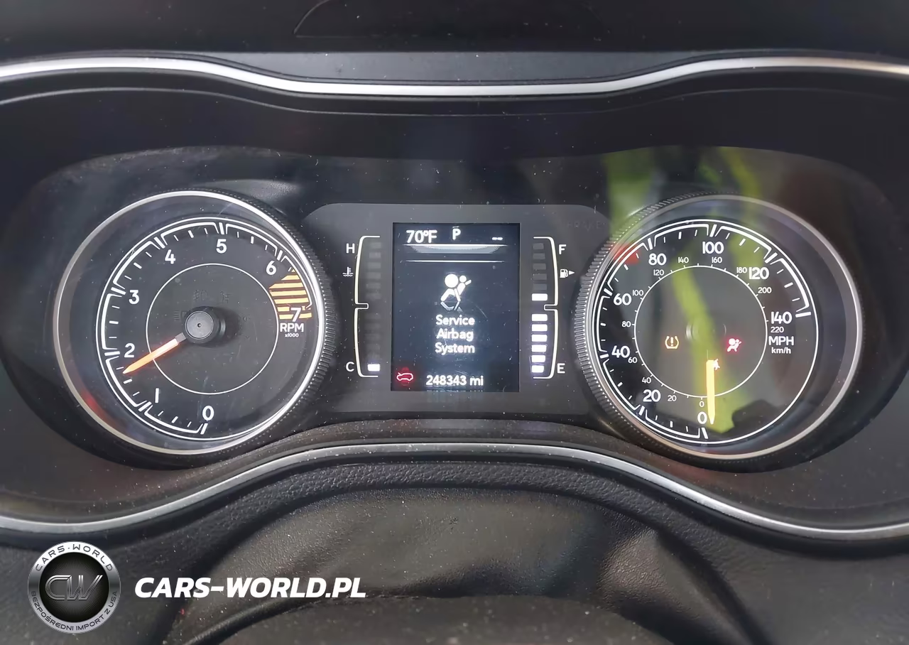 2019 Jeep Cherokee Latitude Fwd VIN:1C4PJLCBXKD153068 - 7