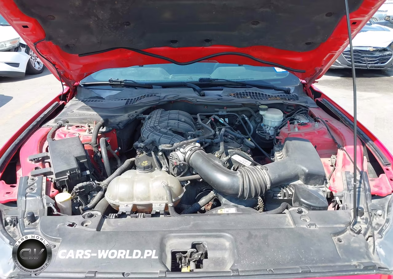 2015 Ford Mustang V6 VIN:1FA6P8AM3F5329525 - 10