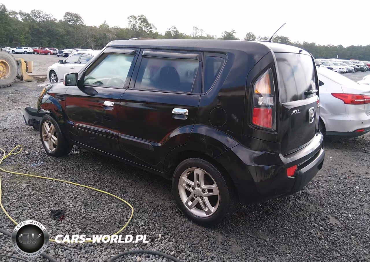 2010 Kia Soul + VIN:KNDJT2A21A7034027 - 3