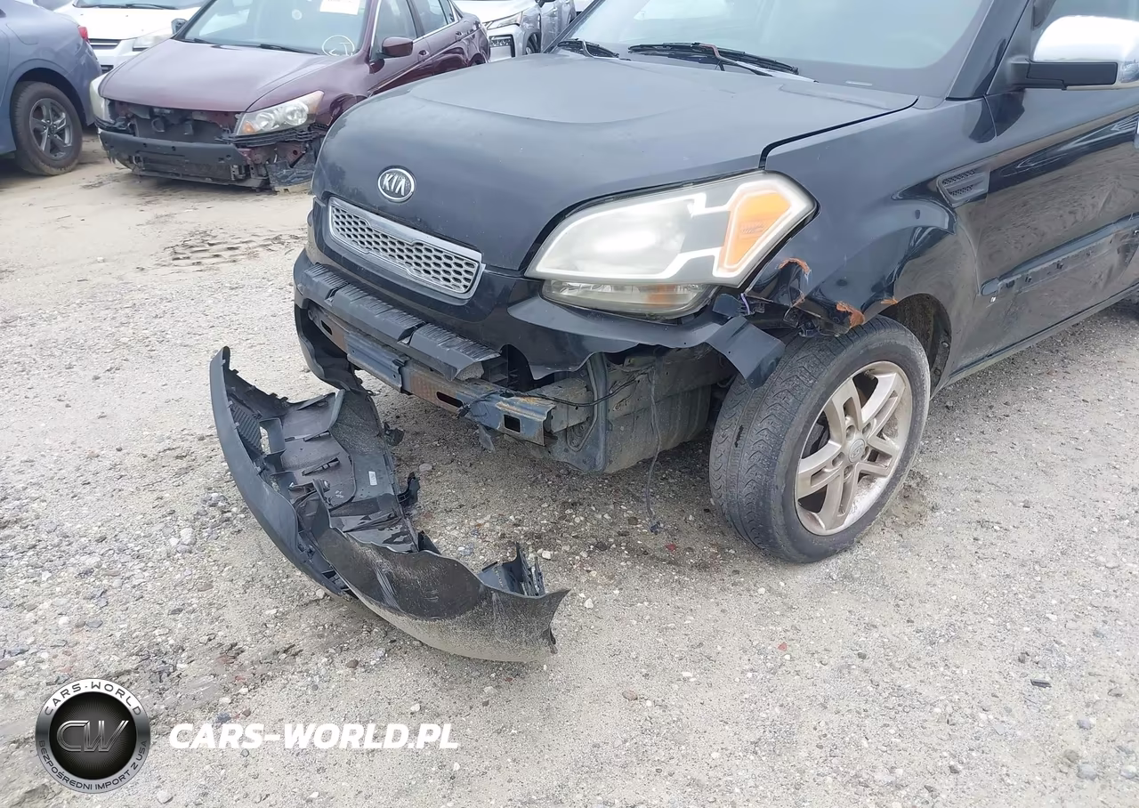 2010 Kia Soul + VIN:KNDJT2A21A7034027 - 6
