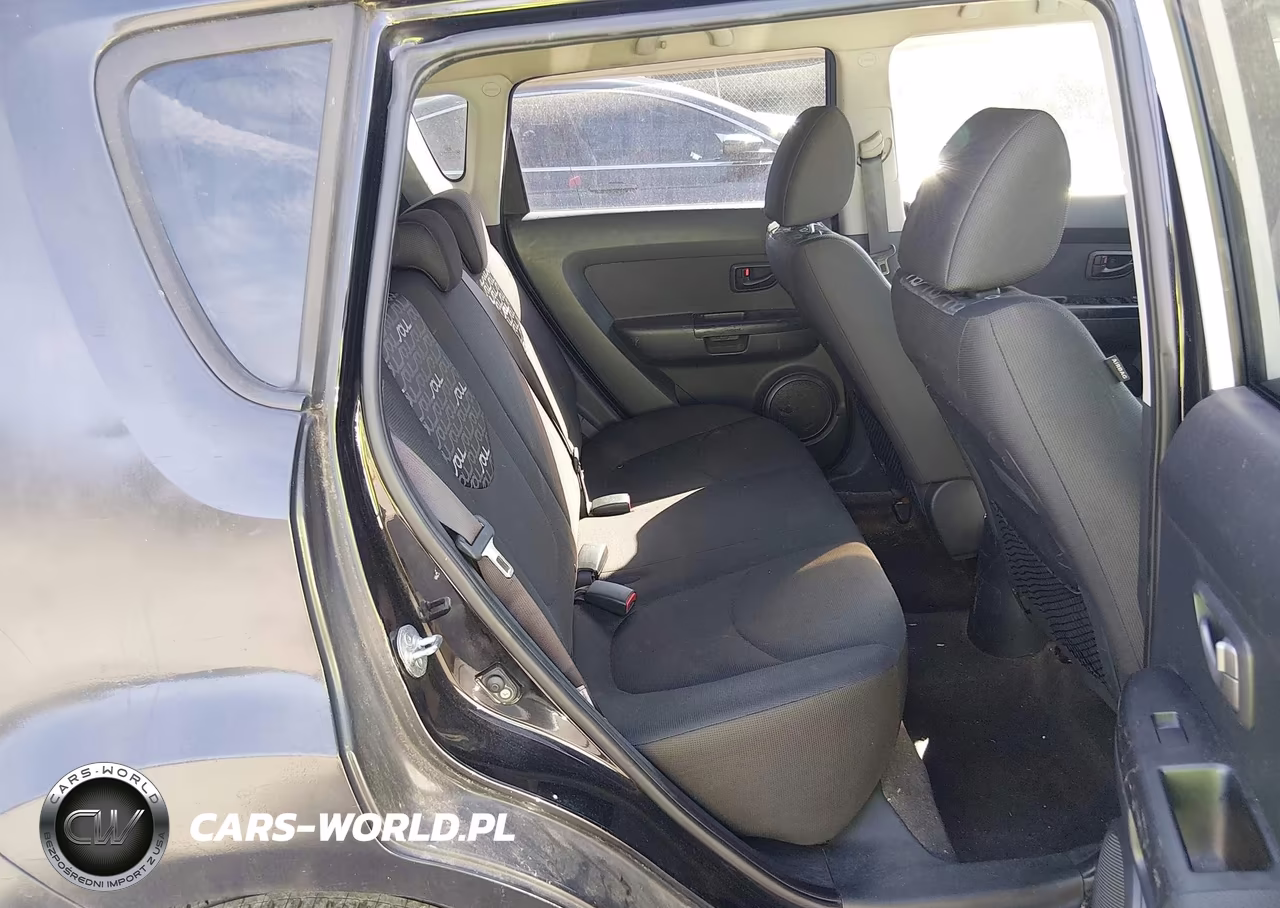 2010 Kia Soul + VIN:KNDJT2A21A7034027 - 8