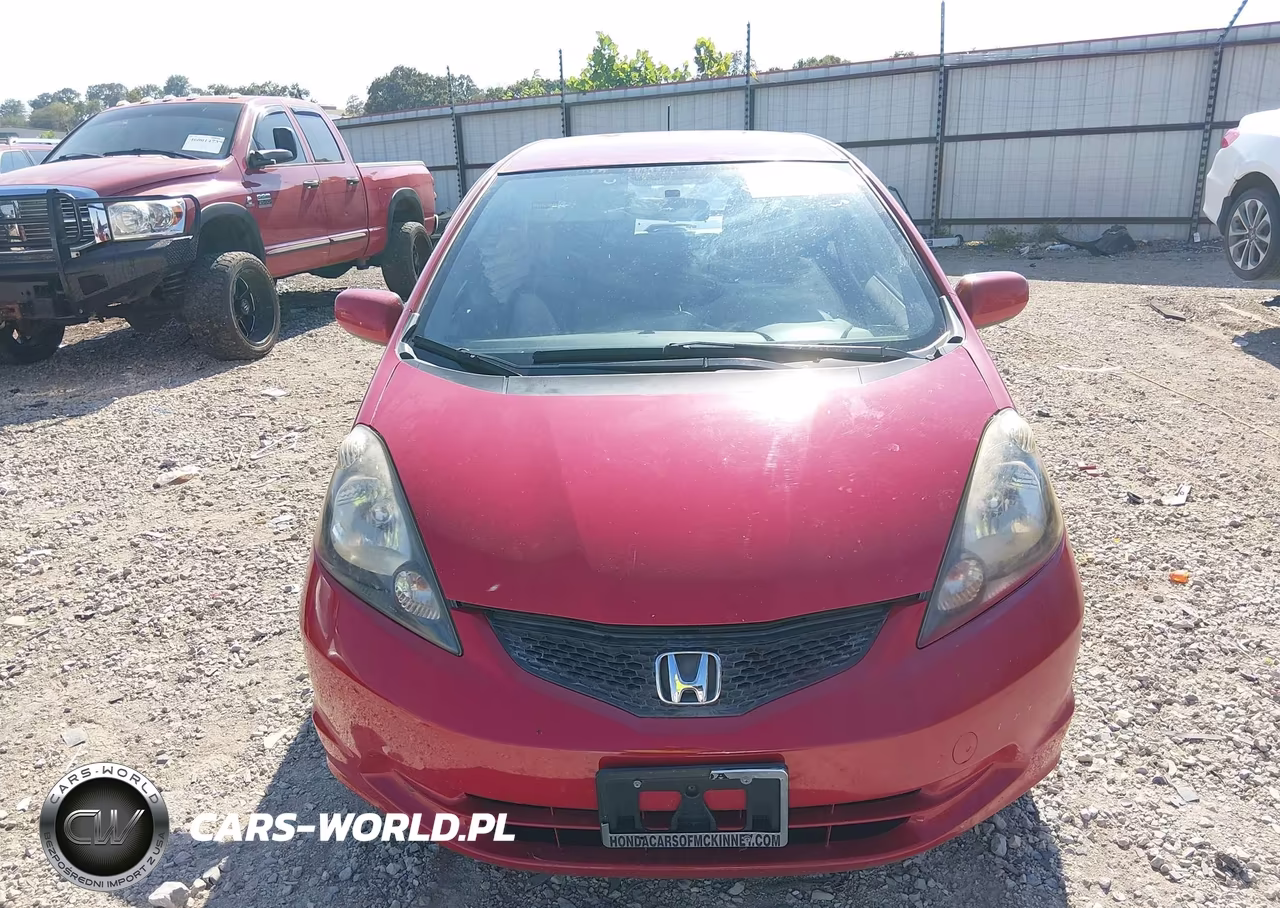 2013 Honda Fit VIN:JHMGE8H36DC055522 - 12