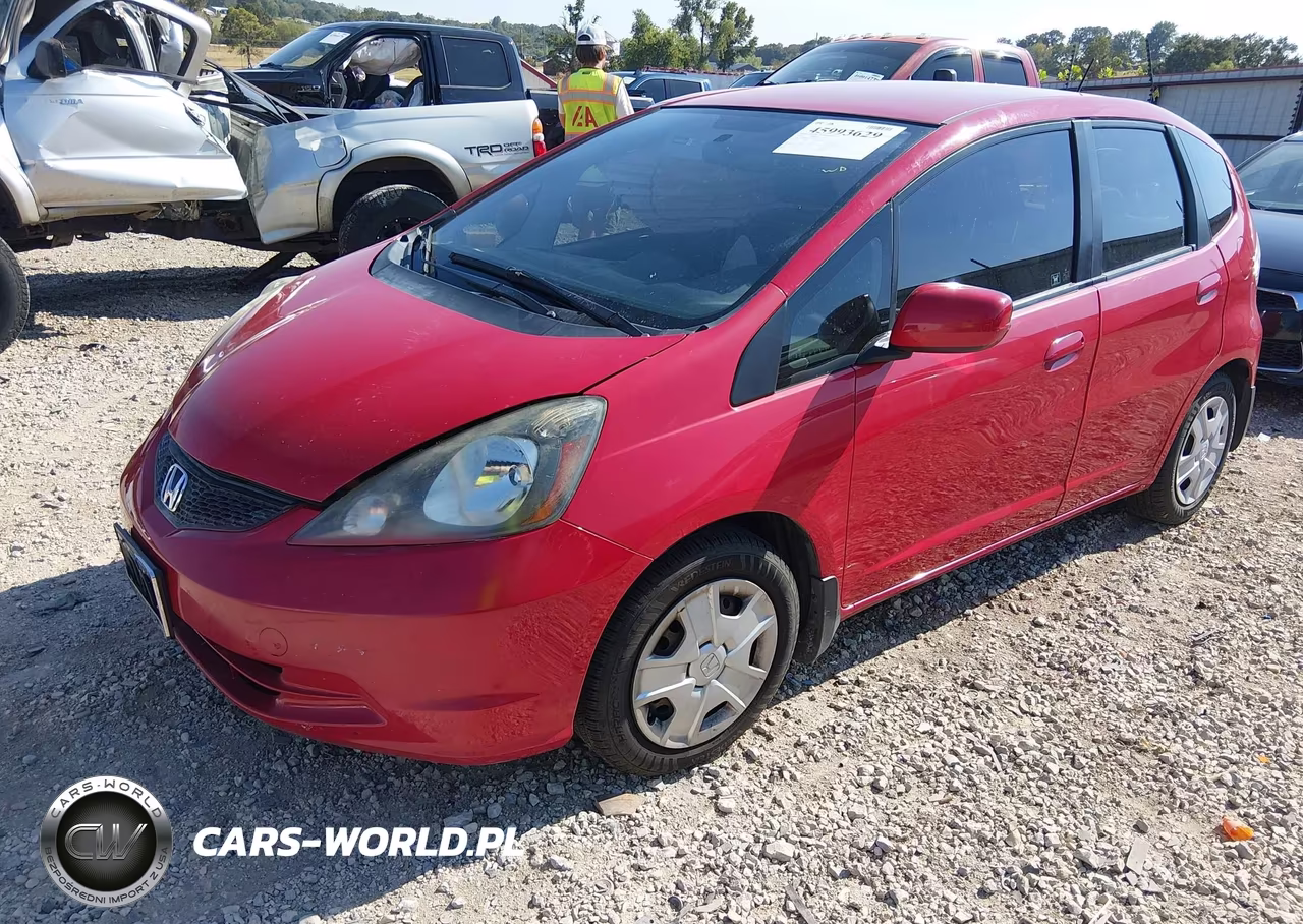 2013 Honda Fit VIN:JHMGE8H36DC055522 - 2
