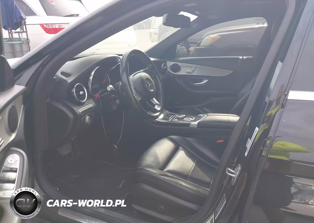 MERCEDES-BENZ C 300 VIN:55SWF4JB6JU246374 - 18